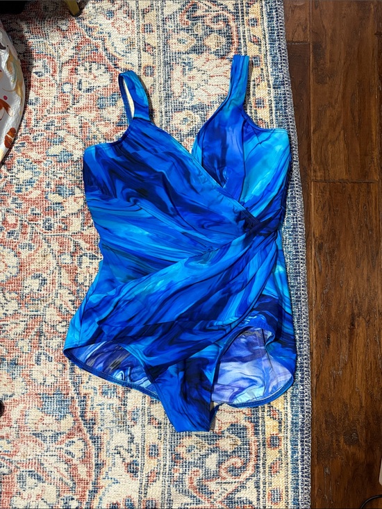 Miraclesuit Other - Miraclesuit Blue Printed Faux Wrap One Piece Swimsuit SZ 16DD EUC